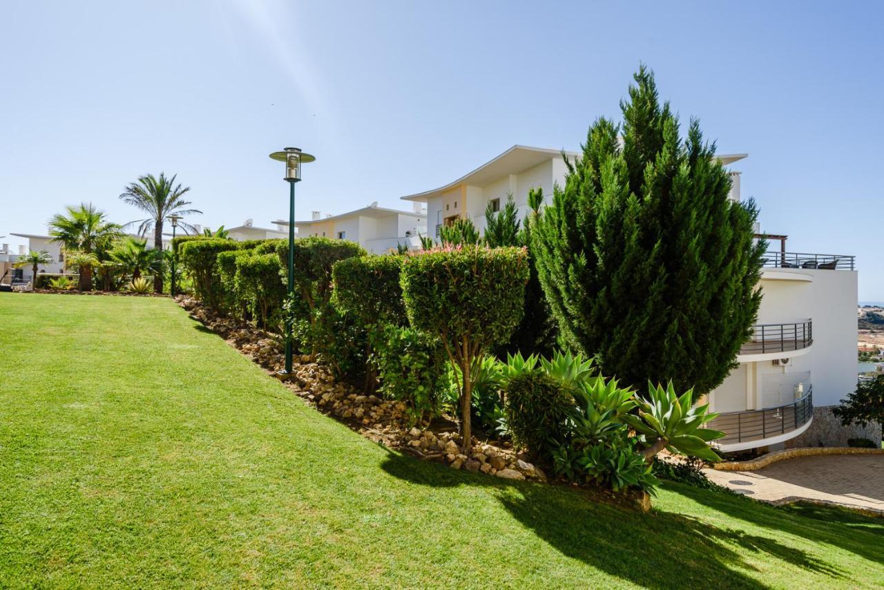Bnb Homes Ocean View Apartment With Huge Sunny Terrace, 2 Swimming Pools & Tennis Court Albufeira Exterior foto